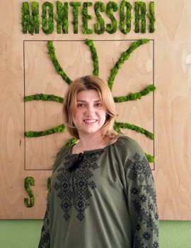 Пані Наталя, асистент педагога