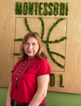 Пані Оля, педагог класу “Preschool”