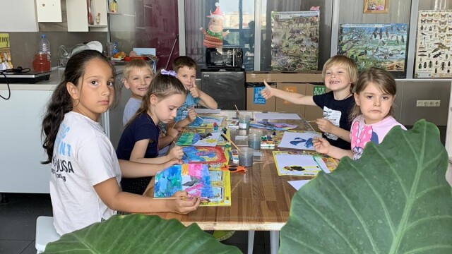 Яка атмосфера в студії